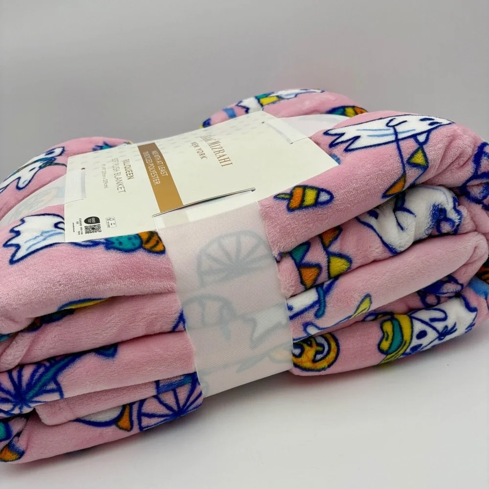 Isaac‎ Mizrahi Halloween SUMMERWEEN Blanket Ghosts Pink Plush Soft Full/Queen